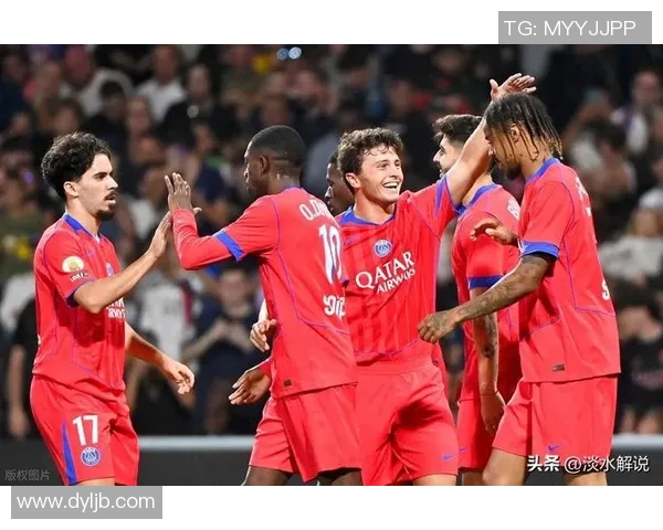 尤文图斯迎战巴塞罗那欧冠联赛巅峰对决引发球迷热议